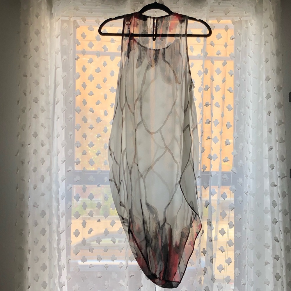 Asymmetrical Abstract Tunic - Picture 5 of 5